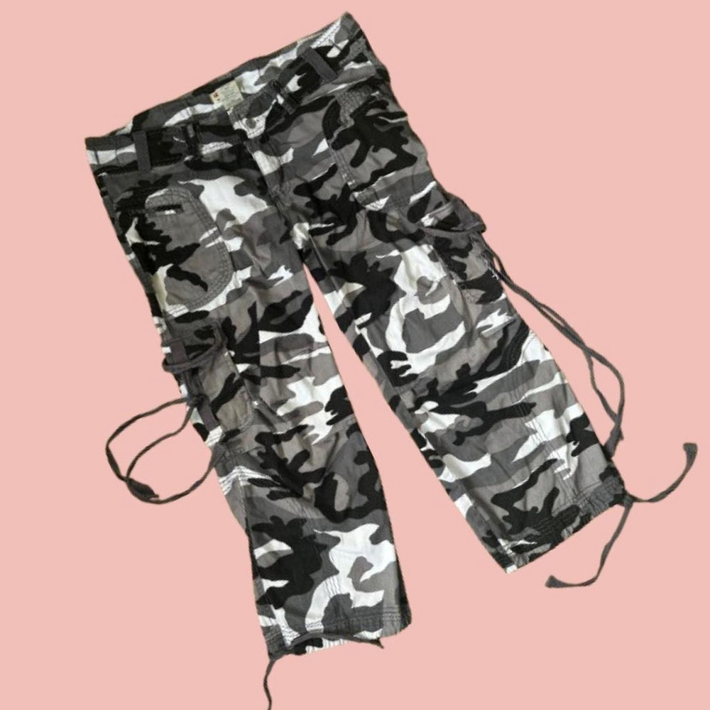 🧡 2 for 10$ Oxygen Camo Capri Pants – Baggy Fit with Drawstrings